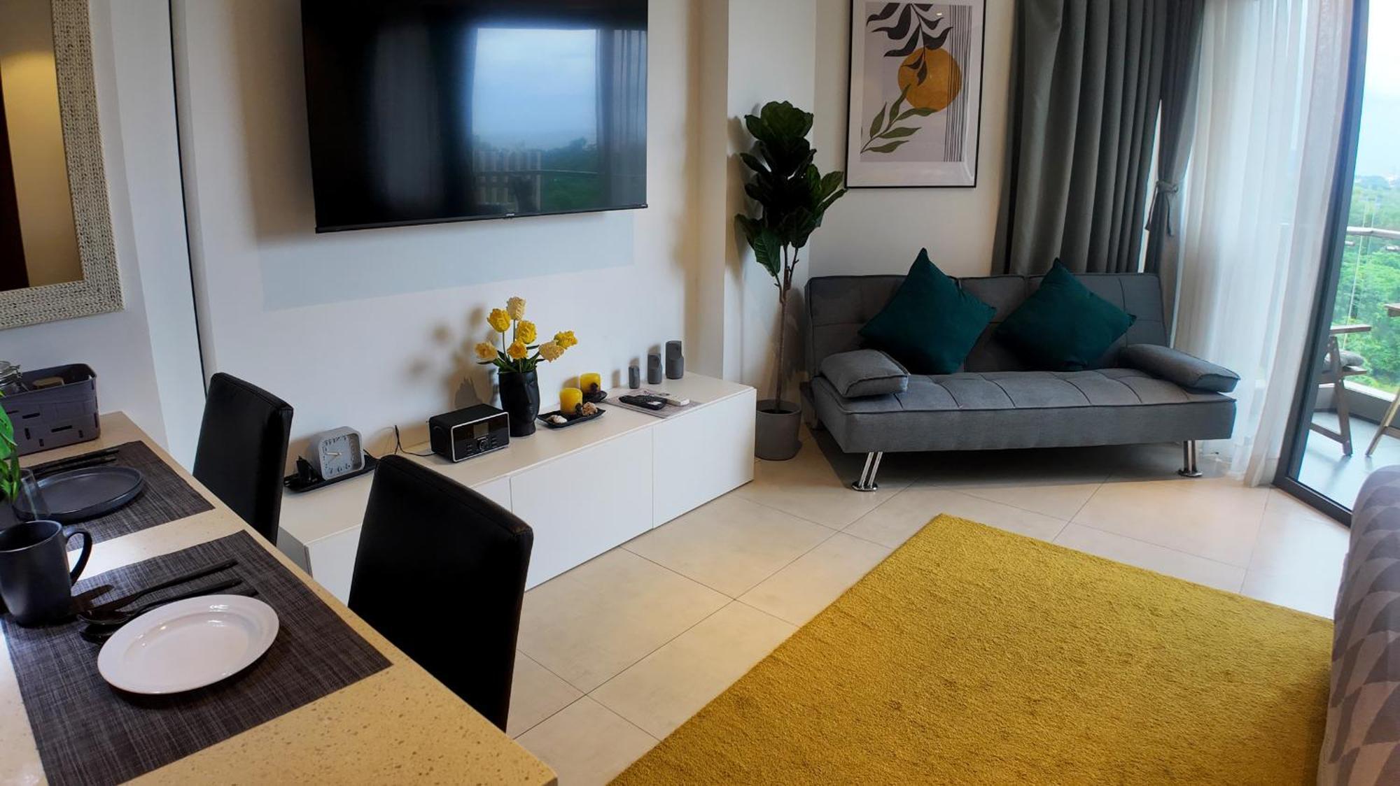Dominiks Stylish Resort Gem Ocean View Pool Queen Bed At Tambuli 8 Floor Fast Wifi Lapu-Lapu City Bagian luar foto