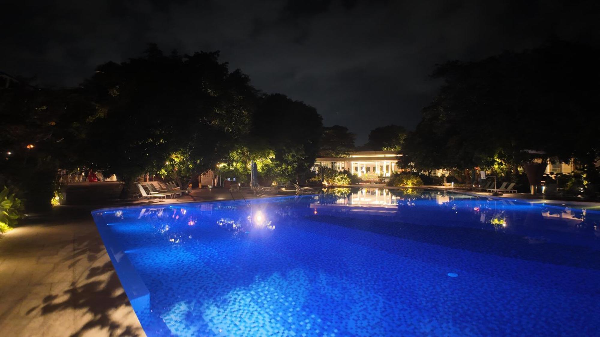 Dominiks Stylish Resort Gem Ocean View Pool Queen Bed At Tambuli 8 Floor Fast Wifi Lapu-Lapu City Bagian luar foto
