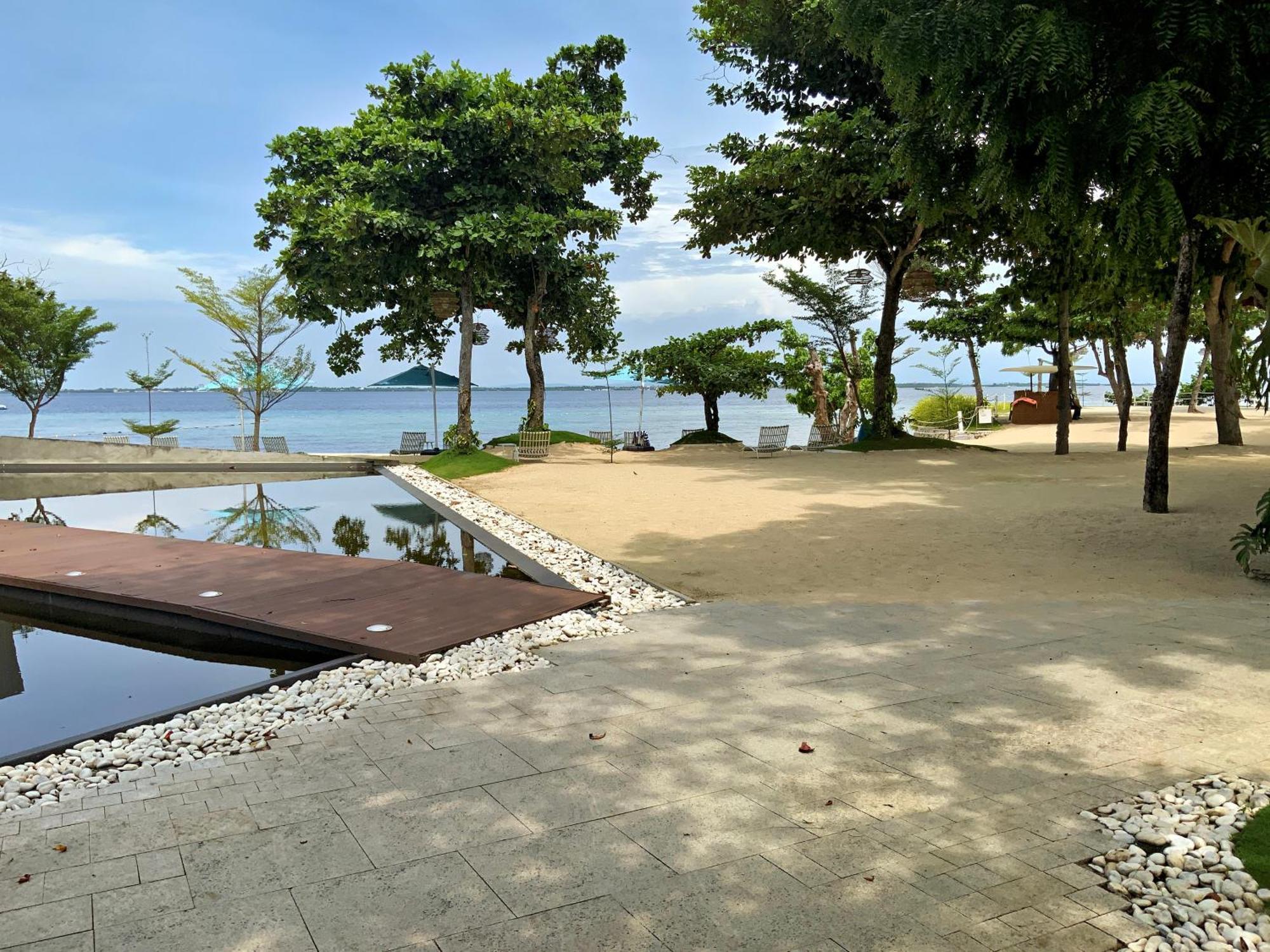 Dominiks Stylish Resort Gem Ocean View Pool Queen Bed At Tambuli 8 Floor Fast Wifi Lapu-Lapu City Bagian luar foto